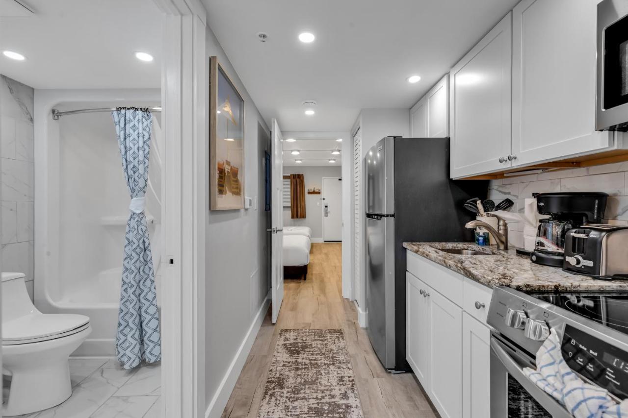 מירטל ביץ' Breakers Tower 1Br Oceanfront Condo מראה חיצוני תמונה